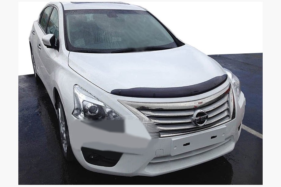 Nissan Teana 2014- гг. Дефлектор капота 2013+ (SIM) Image
