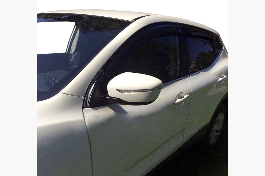 Nissan Qashqai 2014-2021 гг. Ветровики на окна (4шт, SIM) Image