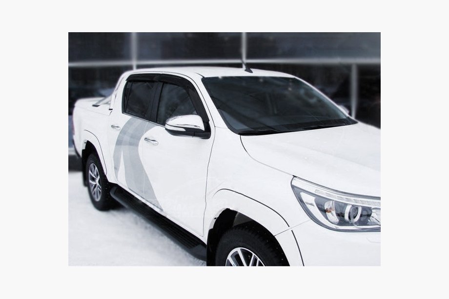 Toyota Hilux 2015- гг. Ветровики на окна (4 шт, SIM) Image