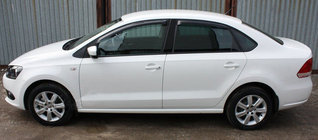 Volkswagen Polo 2010-2017 гг. Ветровики SD (4 шт, SIM) фото 1