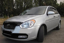 Hyundai Accent 2006-2010 гг. Дефлектор капота (SIM) фото 1