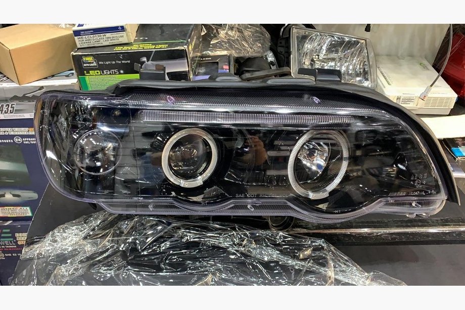 Передние фары (2 шт, темные) Image