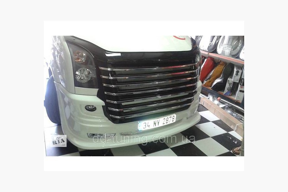 Volkswagen Crafter 2006-2016 гг. Передний бампер 2012↗ (USA-стиль, грунтованный под покраску) Image