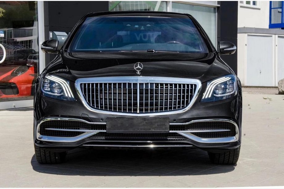 Mercedes S-сlass W222 2013-2022 гг. Радиаторная решетка Maybach Image