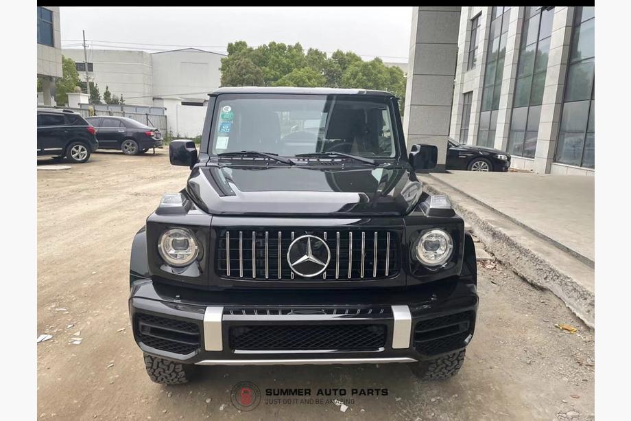 Suzuki Jimny 2018- гг. Комплект обвеса G-class Design V2 Image