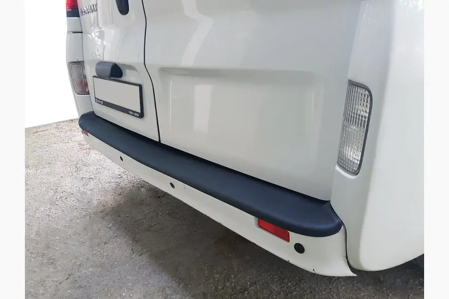 Opel Vivaro 2001–2015 гг. Накладка на задний бампер EuroCap (ABS) Фото 2