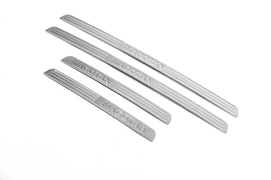 Volkswagen Passat B6 2006-2012 гг. Накладки на пороги Libao (4 шт, нержавейка) Image