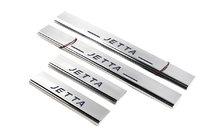 Volkswagen Jetta 2011-2018 гг. Накладки на пороги Carmos V2 (4 шт, нержавейка) фото 1