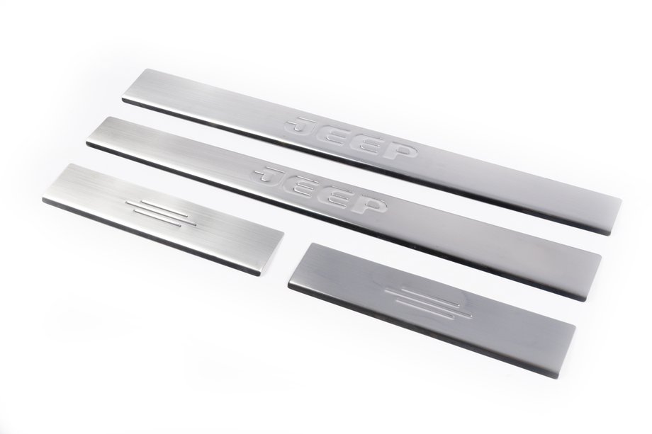 Jeep Cherokee/Liberty 2007-2013 гг. Накладки на пороги нержавейка Carmos V2 (4 шт) Image