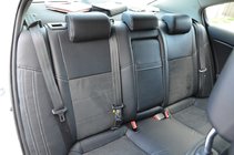 Toyota Avensis 2009-2018 гг. Авточехлы (Эко-кожа, Замена Алькантары) фото 3