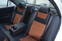 Toyota Camry 2011–2017 гг. Авточехлы (Эко-кожа и заменитель алькантары, Elite) фото 5