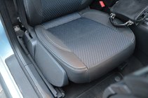 Audi A4 B6 2000-2004 гг. Новинка! Оригинальные авточехлы SoyuzAuto Premium фото 5