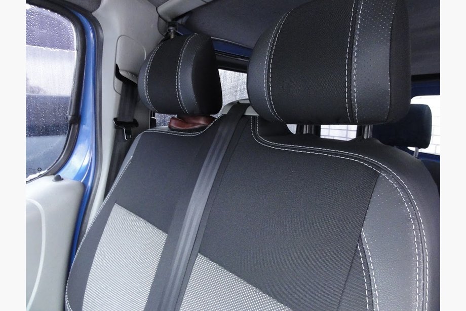 Renault Trafic 2001–2015 гг. Авточехлы (кожзам и ткань, Premium) Передние Сиденья 1+1 Фото 5