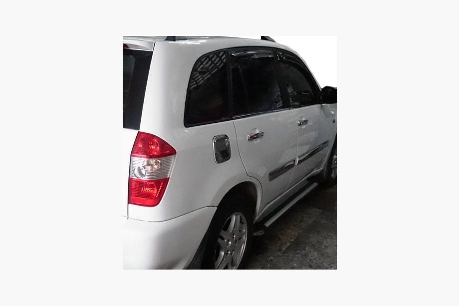 Chery Tiggo 1 2005-2016 гг. Накладка на бак Нержавейка (Omsa) Image