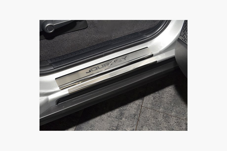 Dodge Journey 2008-2020 гг. Накладки на пороги Nataniko Premium (8 шт, нержавейка) Image