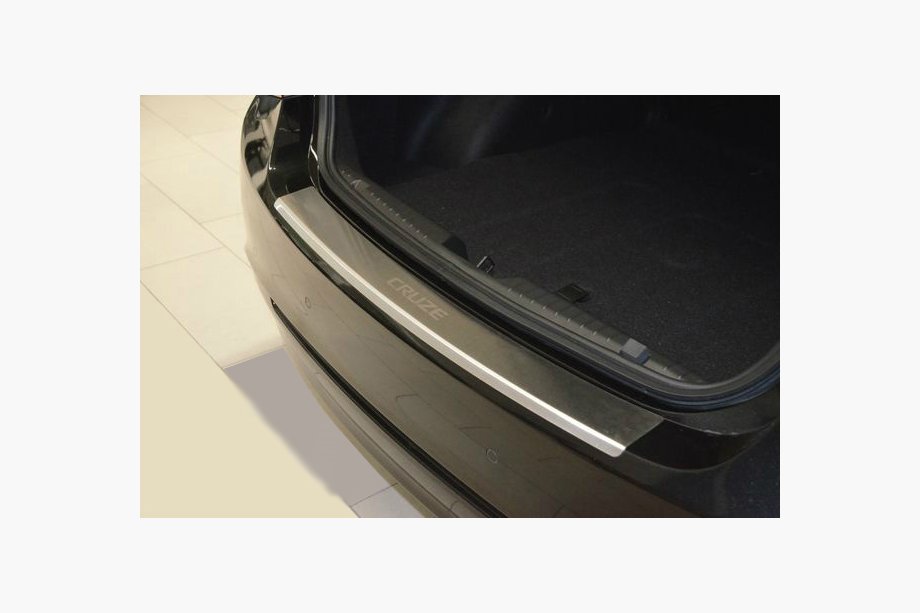 Chevrolet Cruze 2009-2015 гг. Накладка на задний бампер с загибом Nataniko (нержавейка) Image