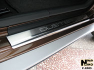 Dacia Duster 2008-2018 гг. Накладки на пороги Natanika Premium (4 шт, нержавейка) фото 2