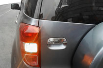 Daihatsu Terios 2006-2017 гг. Хромированная накладка на ручку багажника (нерж. сталь) фото 1