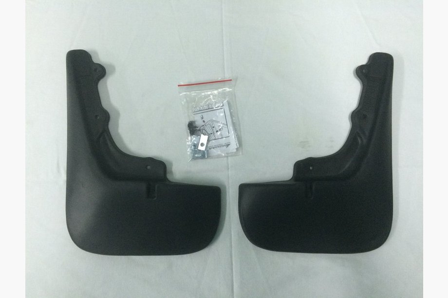 Оригинальные передние брызговики (2 шт., резина) Image Оригинальные передние брызговики (2 шт., резина) Image