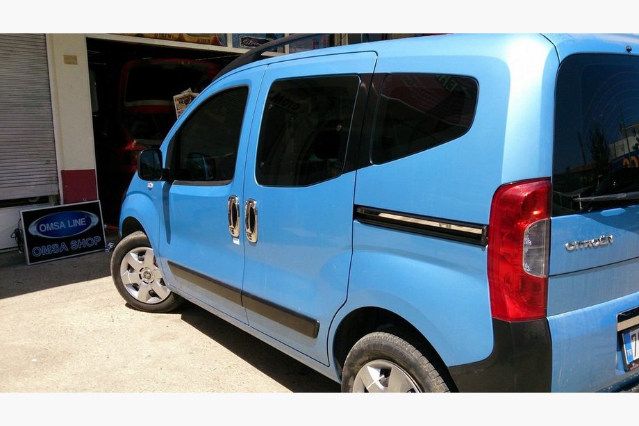 Fiat Fiorino/Qubo 2008-2024 гг. Накладки из нержавеющей стали на сдвижные двери (2 шт.) Carmos - Турецкая Нержавеющая Сталь Фото 2