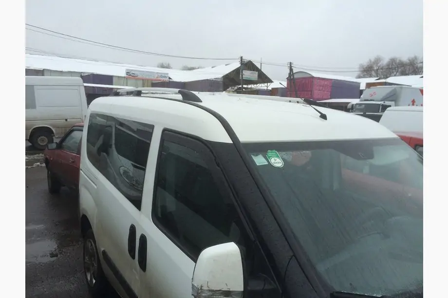 Opel Combo 2012-2018 гг. Хромированные Рейлинги Макси, пластиковые ножки Фото 4