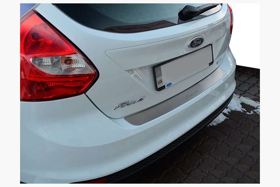 Ford Focus III 2011-2017 гг. Накладка на задний бампер Natanika (нержавейка) Image