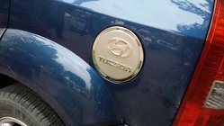 Hyundai Tucson JM 2004- гг. Накладка на Бак Нержавеющая Сталь фото 5