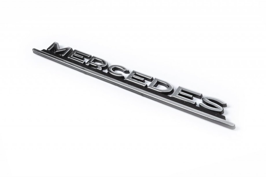 Mercedes E-сlass W124 1984–1997 гг. Надпись Mercedes (Турция) Image