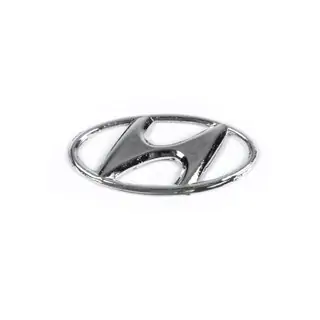 Эмблема 86341 22300 (самоклеящаяся, 80 мм x 40 мм) Hyundai Elantra (HD) 2006-2011 гг.