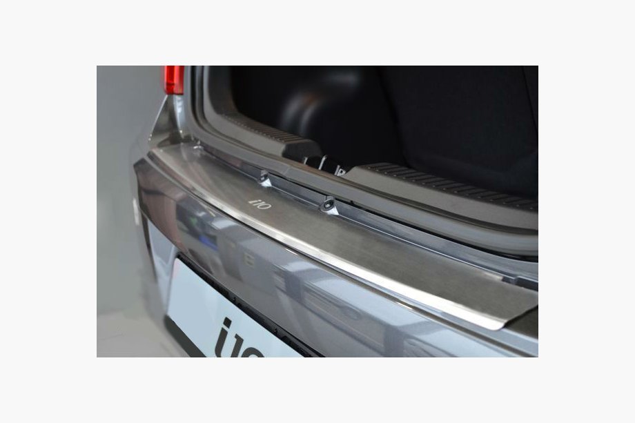 Hyundai I-10 2008-2013 гг. Накладка на задний бампер с загибом Natanika (нержавейка) Image