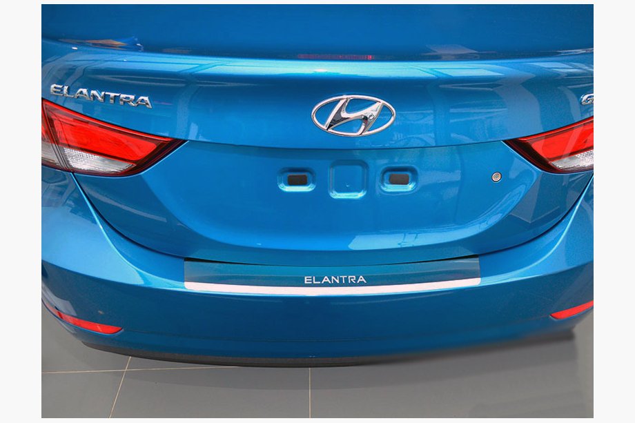 Hyundai Elantra (MD/UD) 2011-2015 гг. Накладка на задний бампер с отбортовкой Nataniko (2014-2015, нержавейка) Image