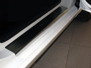 Kia Stonic 2017- гг. Накладки на пороги Nataniko (4 шт., нержавейка) фото 1