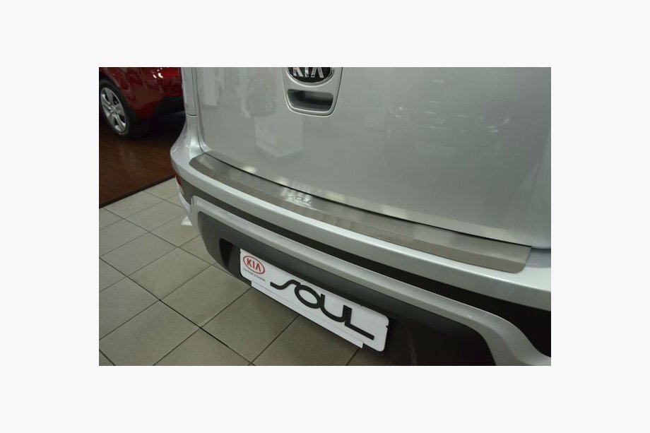 Kia Soul II 2013-2018 гг. Накладка на задний бампер с отбортовкой Natanika (нержавейка) Image