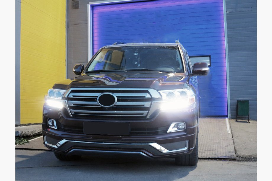 Toyota Land Cruiser 200 2007-2021 гг. Комплект обвеса 2016↗ (Modelista V3) Image