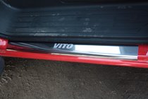 Накладки на пороги Laser-Style (2 шт, Нержавеющая сталь) фото 2 Накладки на пороги Laser-Style (2 шт, Нержавеющая сталь) фото 2