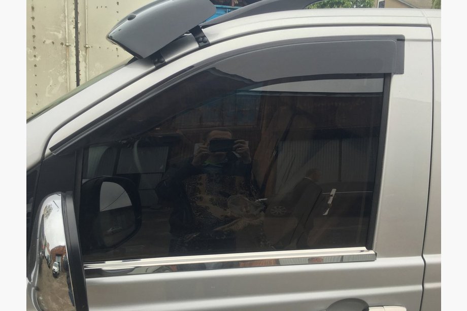 Mercedes Vito W639 2004-2014 гг. Ветровики на окна (2 шт, DD, вставные) Фото 4