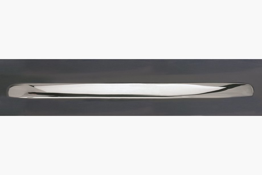 Mercedes E-сlass W210 1995-2002 гг. Хромированная накладка над номером (SW, нержавейка) Image