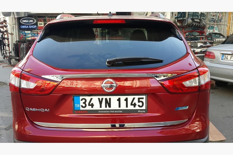 Nissan Qashqai 2014-2021 гг. Накладка на багажник нержавейка Фото 4