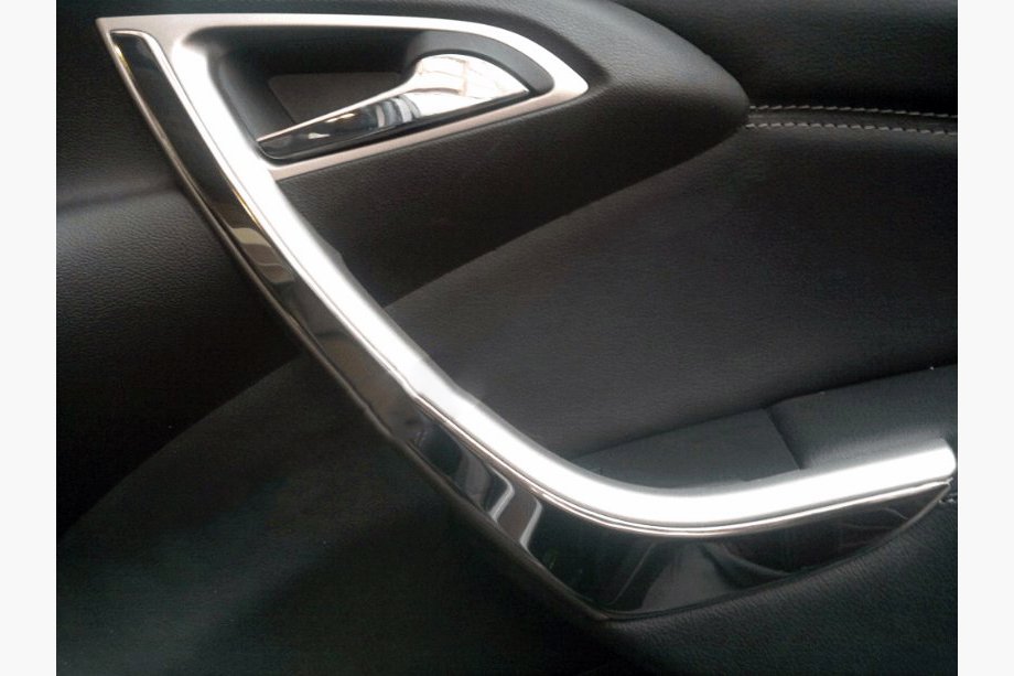 Opel Astra J 2009-2015 гг. Накладки на передние двери из нержавеющей стали Image