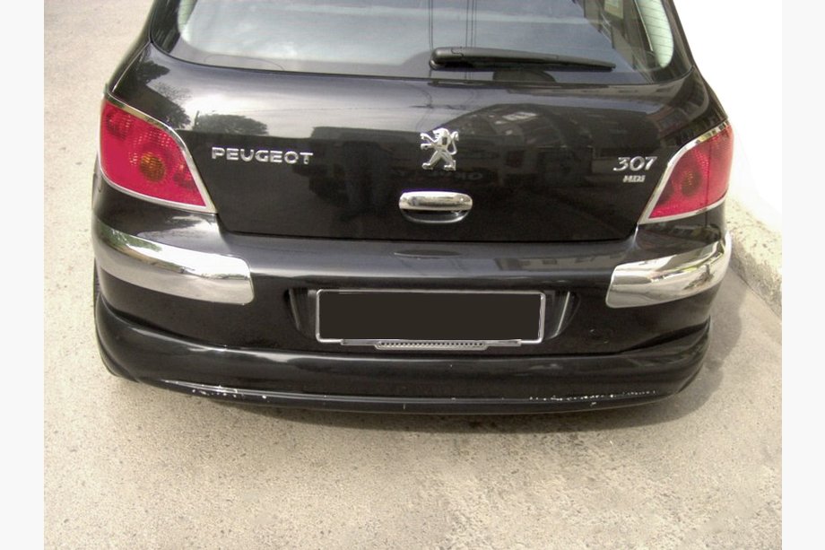 Задняя нижняя накладка (грунт под покраску) Image