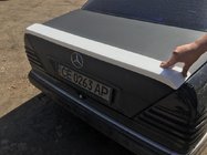 Mercedes E-сlass W124 1984-1997 гг. Спойлер (под покраску) фото 2