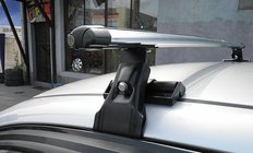 Chevrolet Lacetti 2003-2024 гг. Багажник на крышу CAMEL (Хром, Пара) фото 1