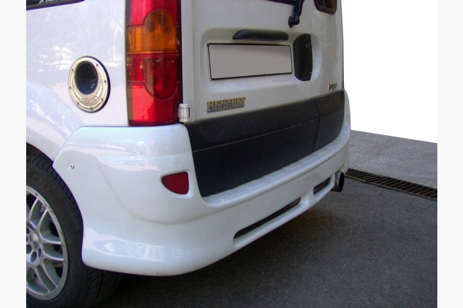 Renault Kangoo 1998-2008 гг. Задняя нижняя накладка (грунт под покраску) Image