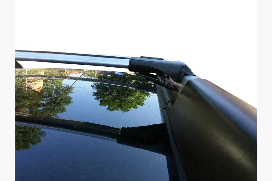 Поперечины на рейлинги с замком WingBar V1 (2008-2014, 2 шт) Image Поперечины на рейлинги с замком WingBar V1 (2008-2014, 2 шт) Image