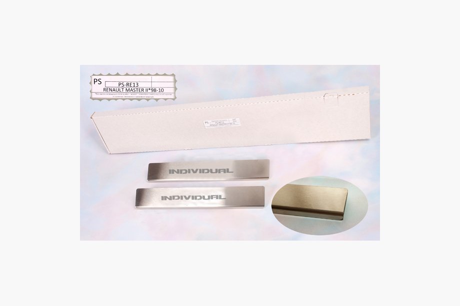 Renault Master 1998-2010 гг. Накладки на пороги Natanika Standard (2 шт, нержавейка) Image