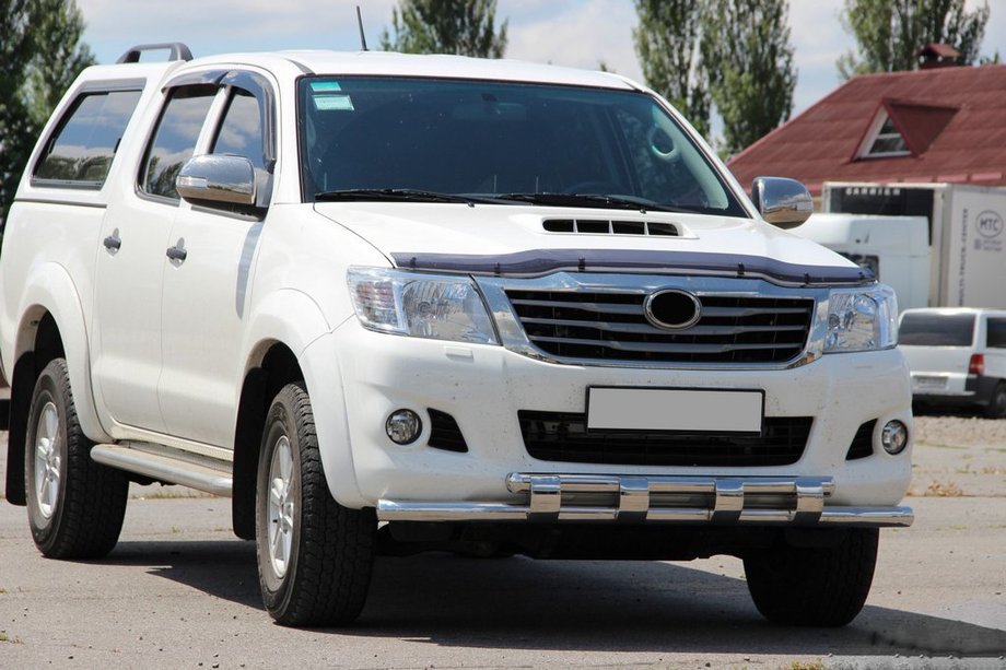 Toyota Hilux 2006-2015 гг. Передняя защита ST015 (нержавейка) Фото 3