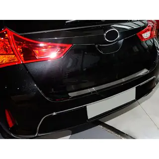 Накладка на задний бампер Nataniko (HB, нержавейка) Toyota Auris 2012-2018 гг. фото 1