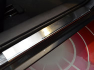 Toyota Corolla 2013-2019 гг. Накладки на пороги Nataniko (4 шт., нержавейка) фото 1