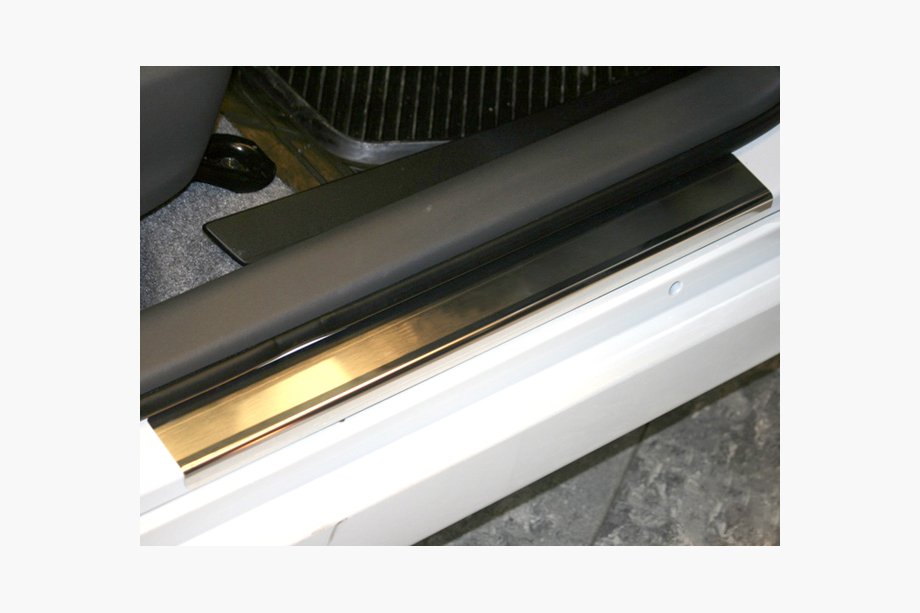 Toyota Prius 2009-2015 гг. Накладки на пороги Natanika Premium (4 шт, нержавейка) Image