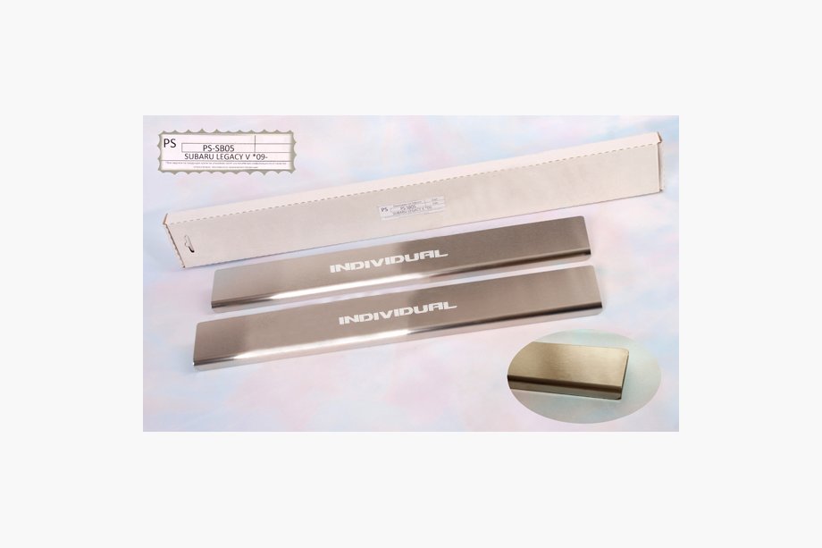 Toyota FJ Cruiser 2006-2022 гг. Накладки на пороги Natanika Standard (2 шт, нержавейка) Image